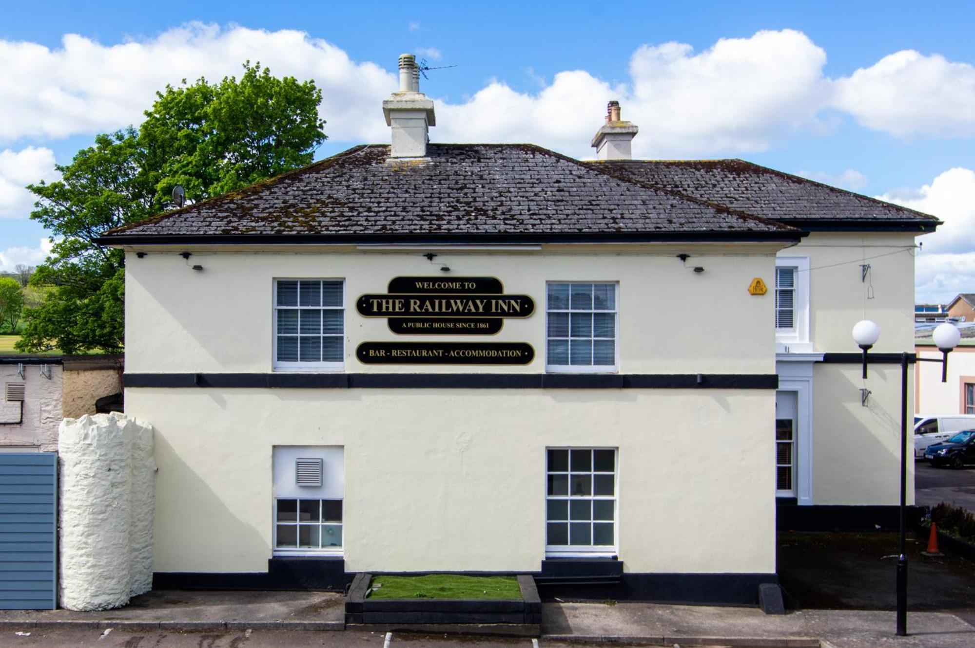 The Railway Inn Galmpton Exterior foto
